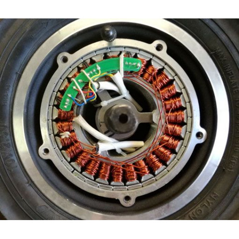 Moteur roue 10'' 600W entraxe 110mm trottinette
