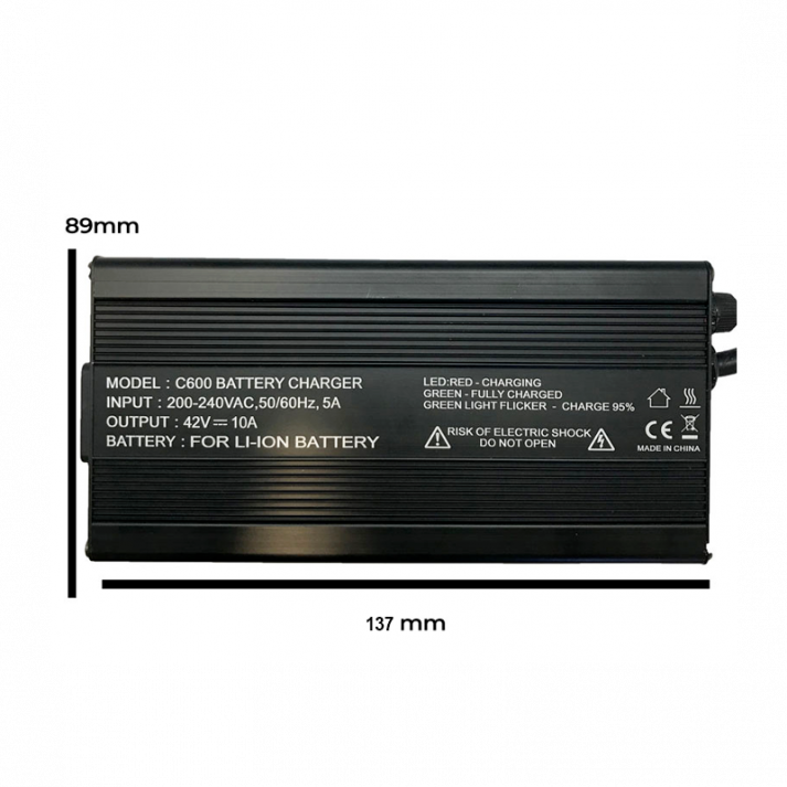Chargeur rapide 10A pour batterie LiFePo4 24V