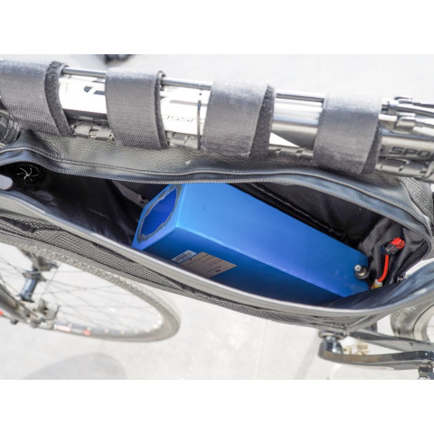 Sac triangle en cuire (sky) de cadre pour batterie