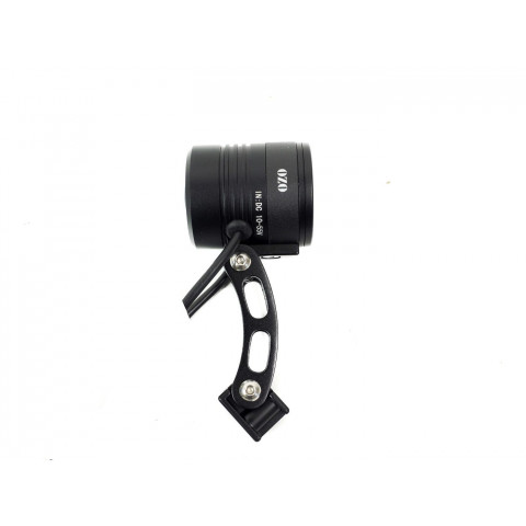 Eclairage avant 600 lumens pour vélo electrique. Lampe OZO. alimentation de  10V à 56V DC