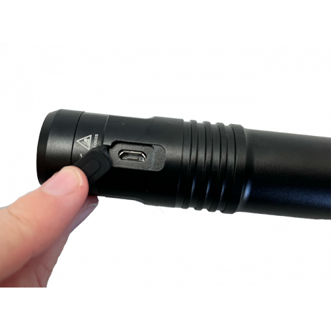 Lampe 500 Lumens avec batterie Li-ion 3.7V 2.4Ah