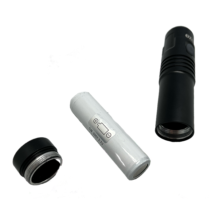 Lampe 500 Lumens avec batterie Li-ion 3.7V 2.4Ah