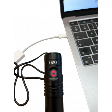 Lampe USB 500 Lumens avec batterie Li-ion 3.7V 2.4Ah