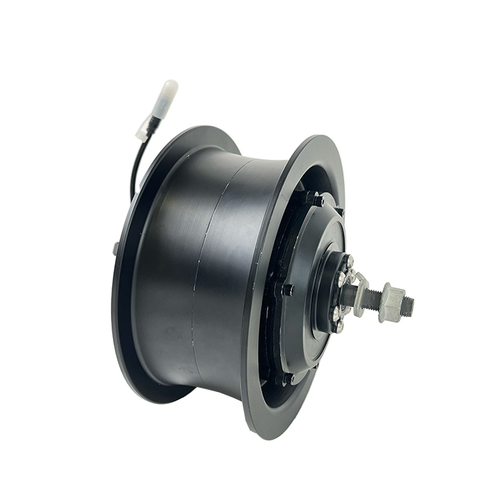 Rim flange for engine