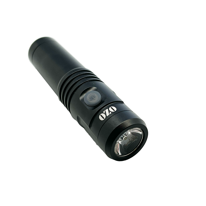 Lampe 500 Lumens avec batterie Li-ion 3.7V 2.4Ah