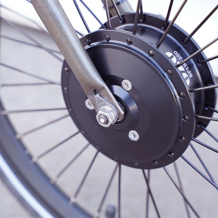 Complete electric wheel motor for Brompton bike