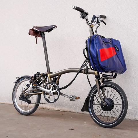 Kit Brompton 250W batterie gourde 36V