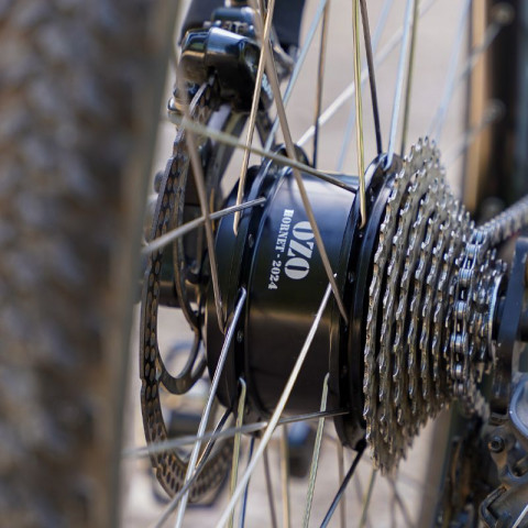 Moteur BOBBER  thru-axle
