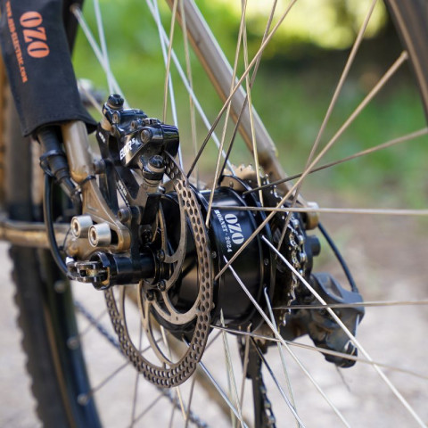 Moteur BOBBER  thru-axle