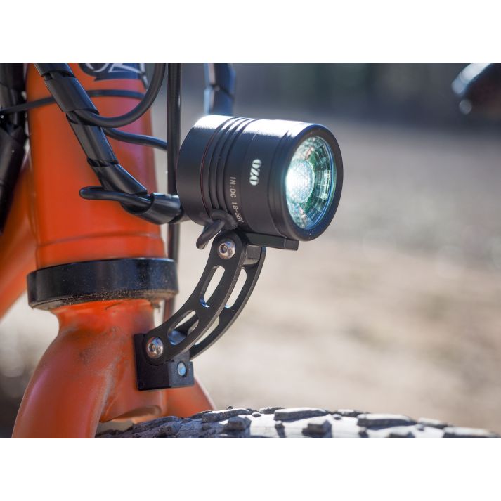 Lampe OZO 1000 lumens pour vélo electrique