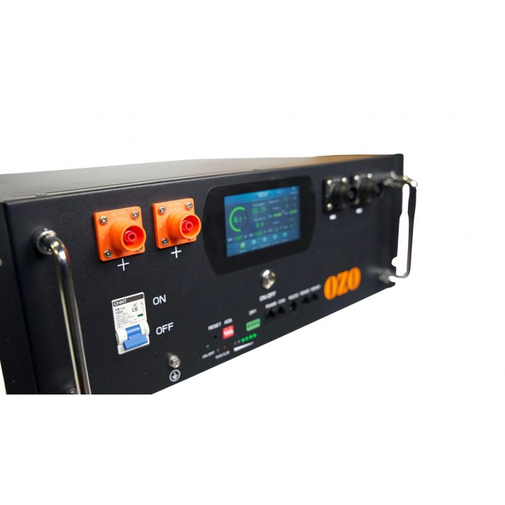 Batterie au lithium-ion 48V 100Ah 5 kWh Power Wall pour système solaire domestique.