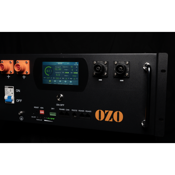 Batterie au lithium-ion 48V 100Ah 5 kWh Power Wall pour système solaire domestique.